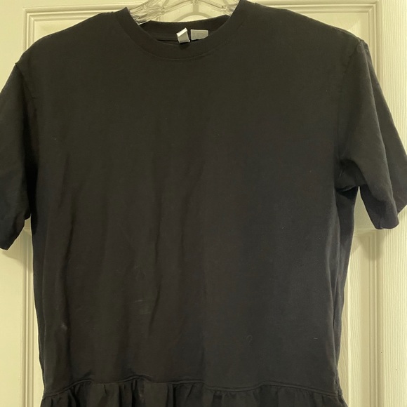 H&M basic black top - Picture 2 of 11